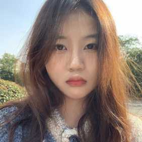 白云粉嫩多汁初下海--小洁